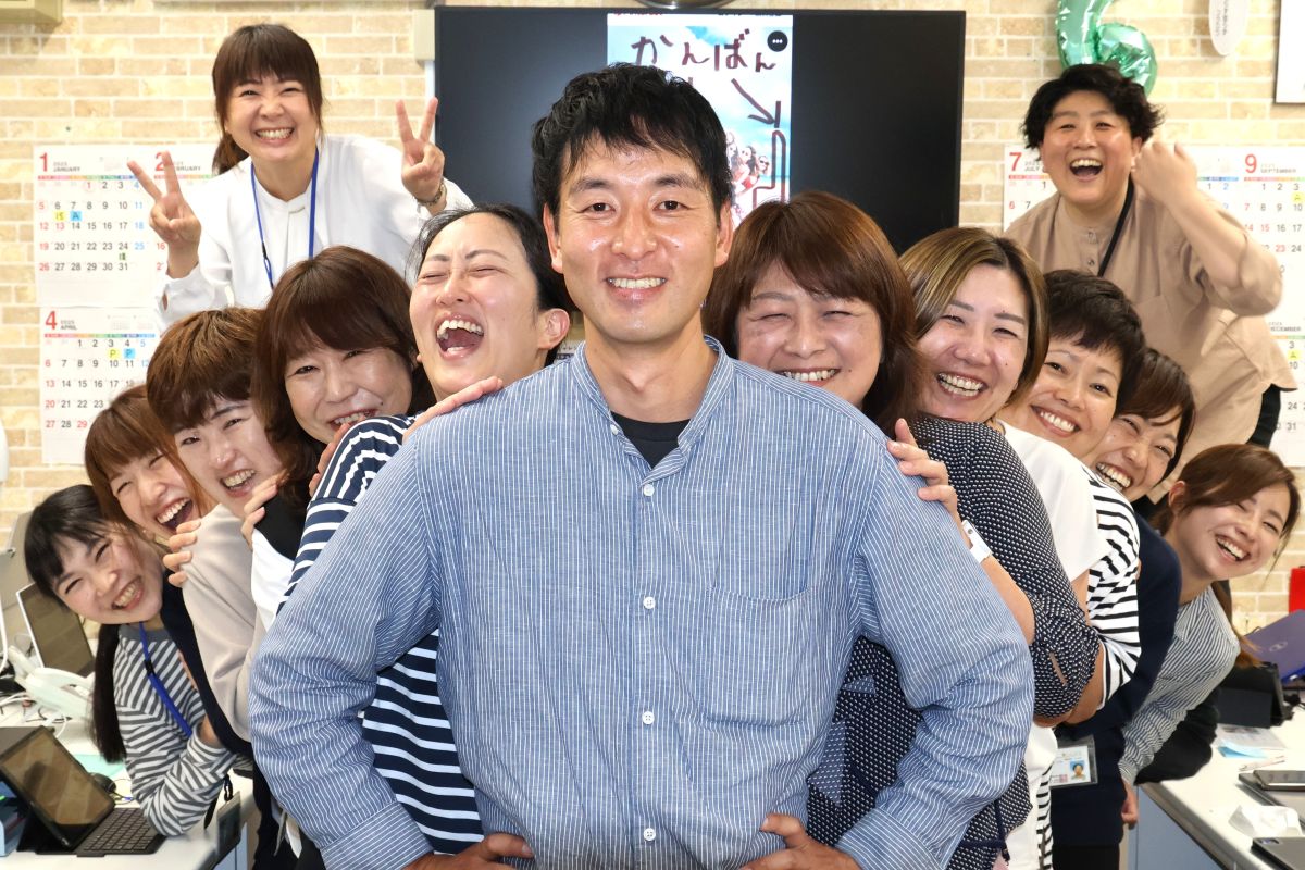 ひとはないずみスタッフ