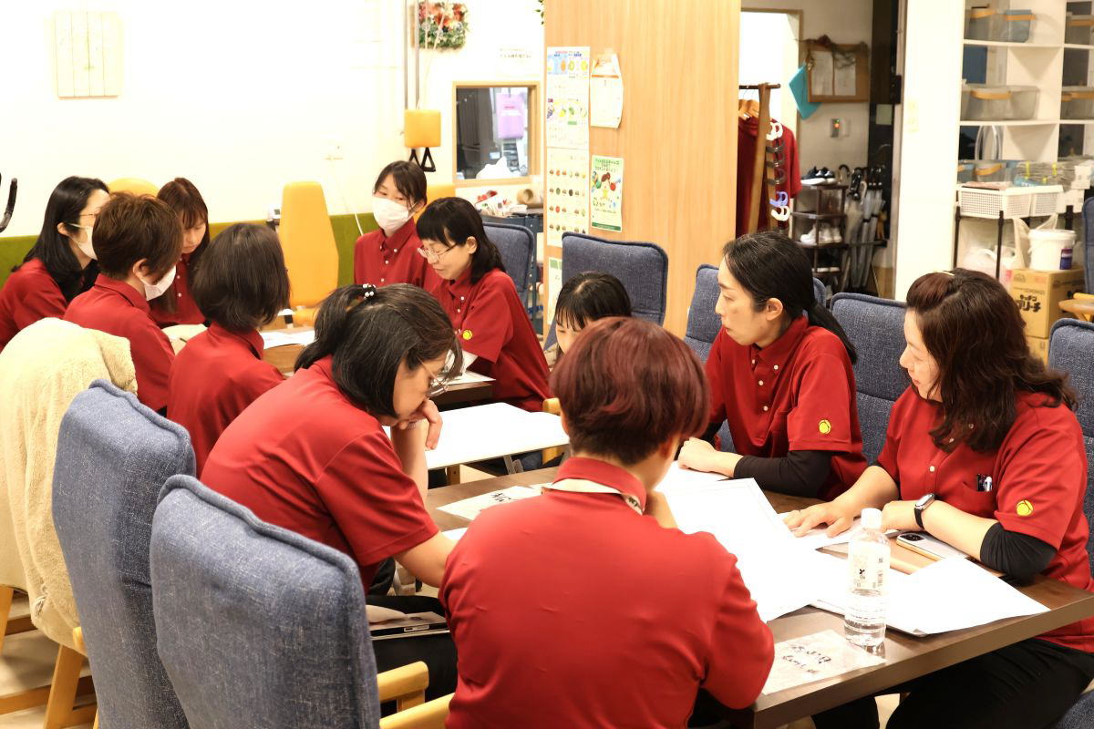 デイサービスセンター陽と花いずみスタッフ写真