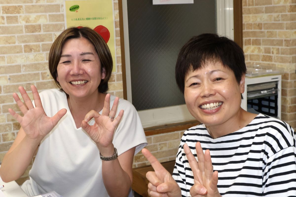 ひとはないずみスタッフ