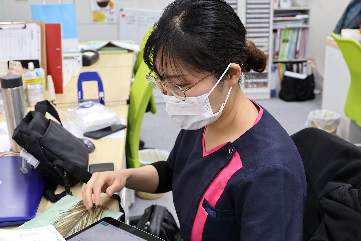 ひと花訪問看護あさひスタッフ写真