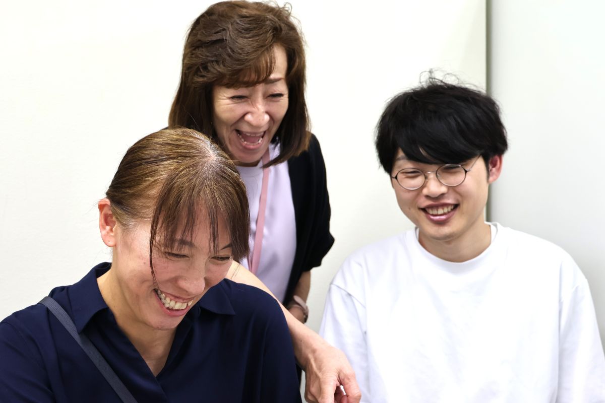 ひとはな南スタッフ写真