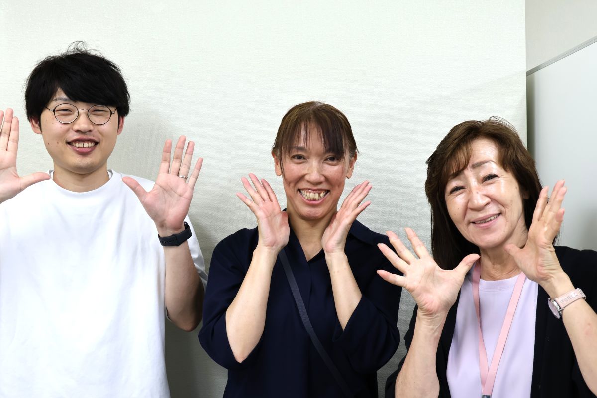 ひとはな南スタッフ写真