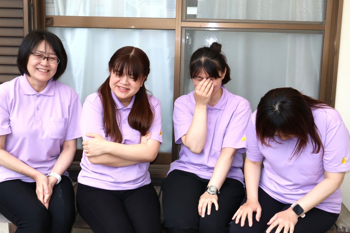 ヘルパー人・花みどり