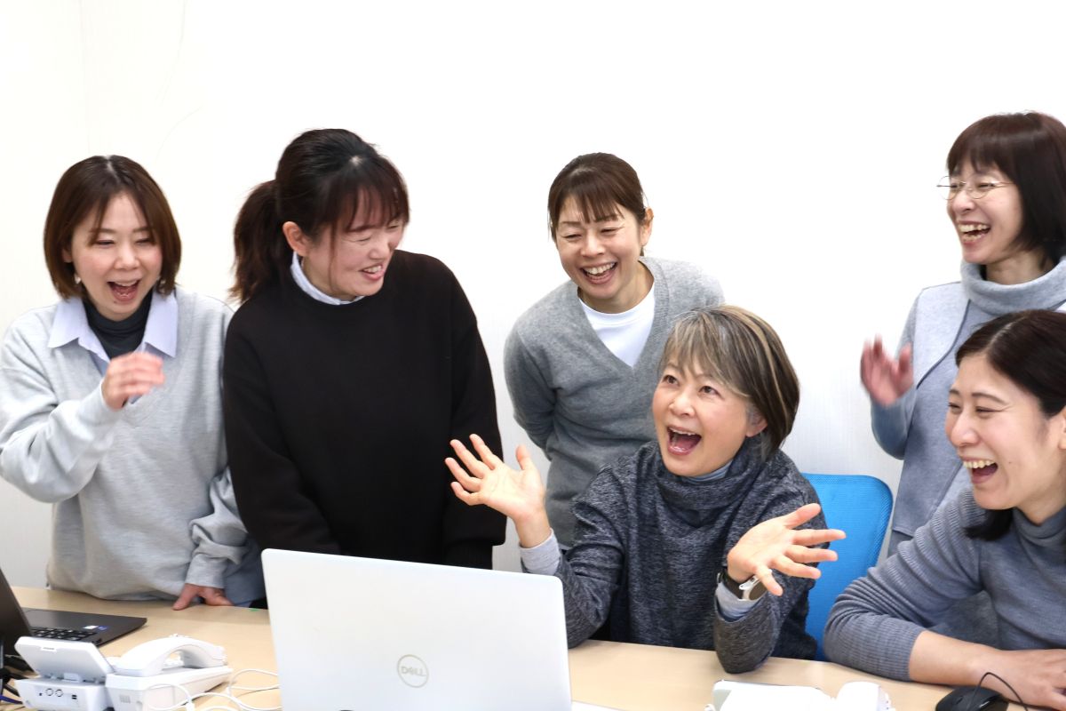 ひとはな ほどがや 事業所内の雰囲気