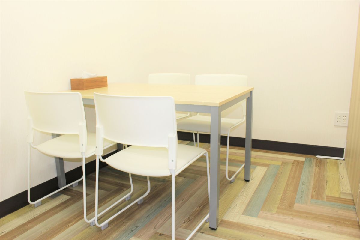 ひとはな ほどがや 事業所内の様子